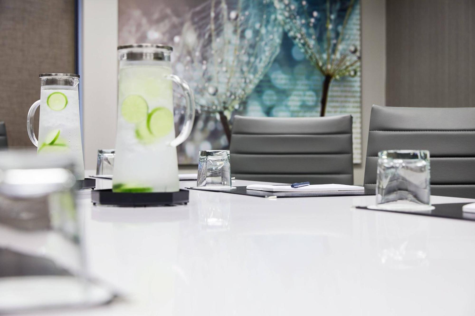 Springhill Suites St. Louis Brentwood Екстериор снимка