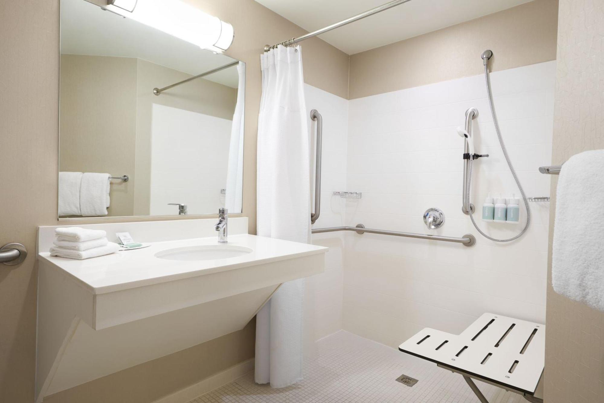 Springhill Suites St. Louis Brentwood Екстериор снимка