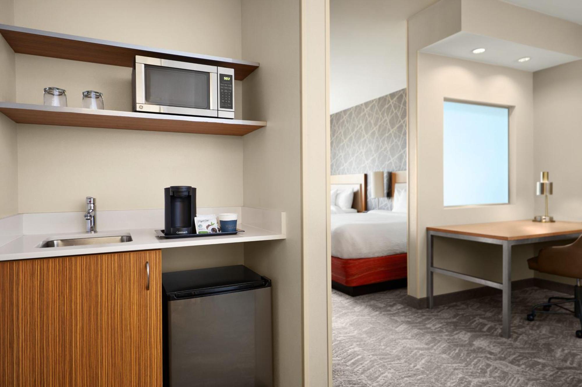 Springhill Suites St. Louis Brentwood Екстериор снимка