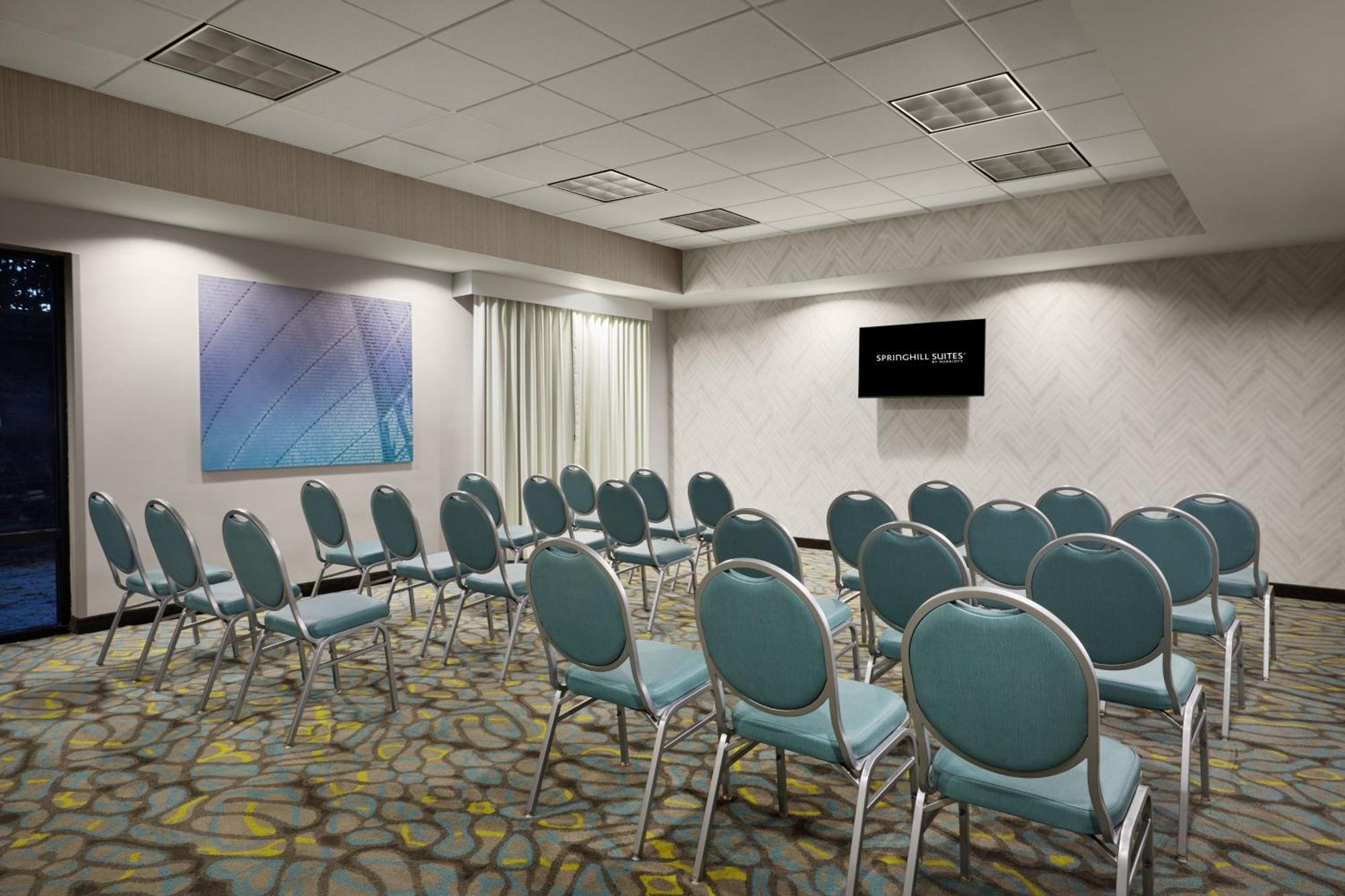 Springhill Suites St. Louis Brentwood Екстериор снимка