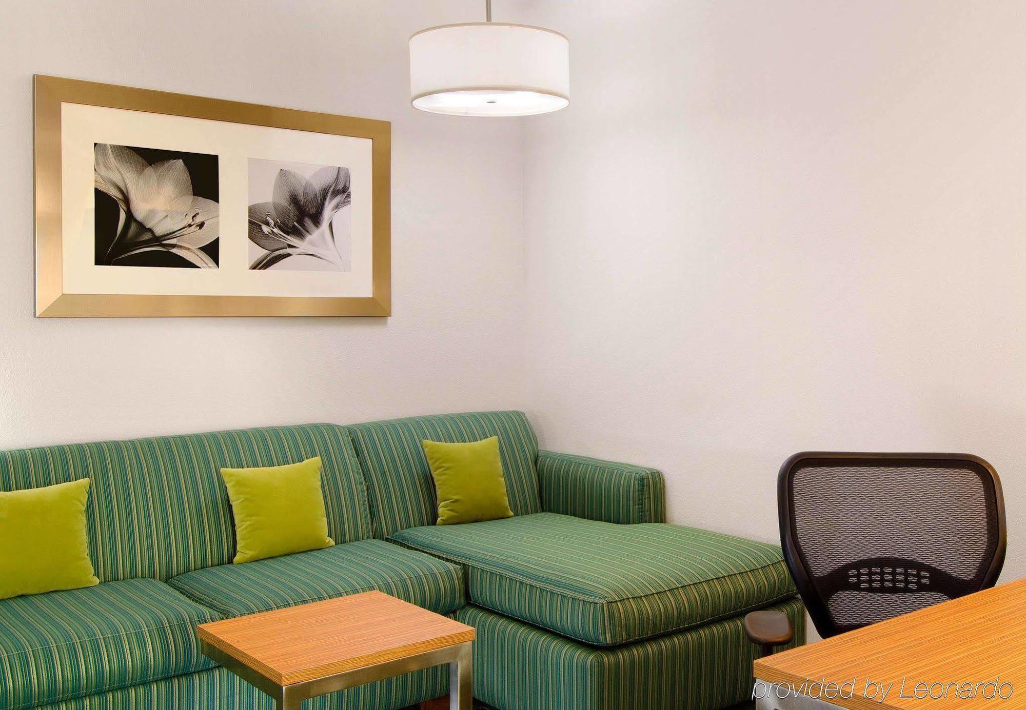 Springhill Suites St. Louis Brentwood Стая снимка